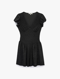 Slim Fit Volanlı Kısa Balon Kol V Yaka Dokulu Mini Elbise