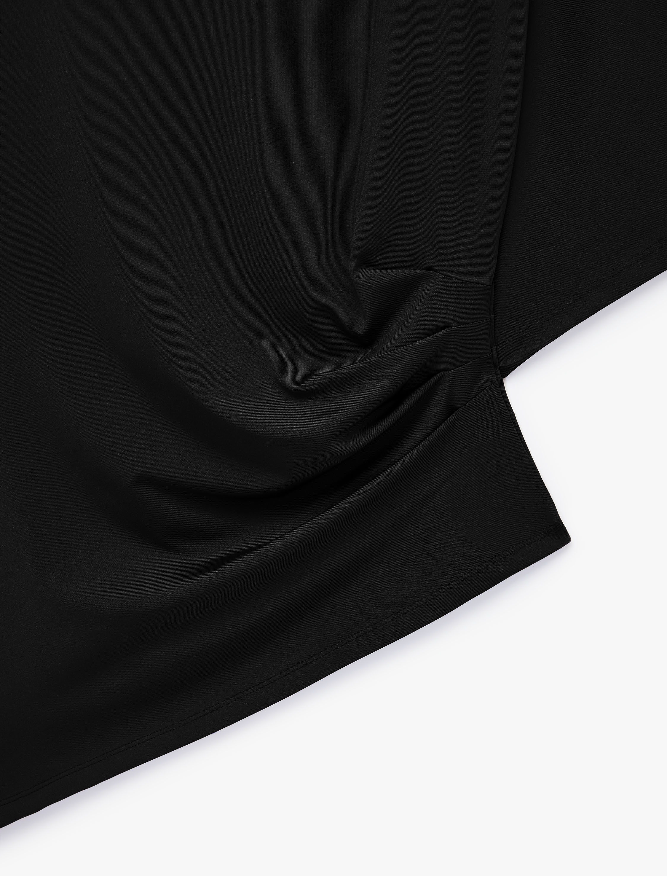   Slim Fit Bisiklet Yaka Kısa Kollu Drapeli Asimetrik Tişört
