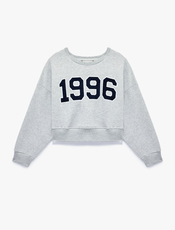 Şardonlu Nakışlı Rahat Kalıp Uzun Kollu Bisiklet Yaka Crop Spor Sweatshirt