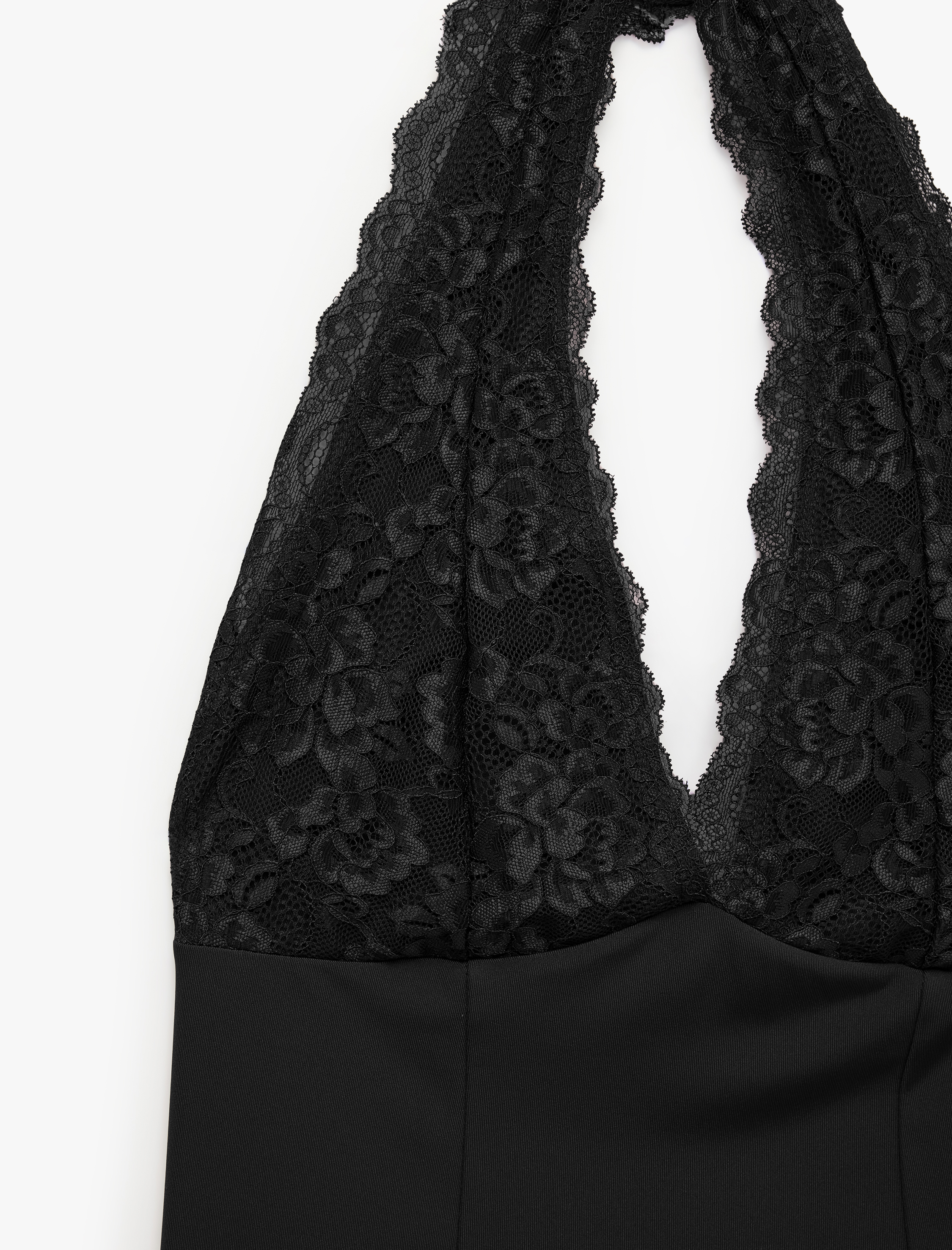   Dantel Detaylı Slim Fit Halter Yaka Kolsuz Bluz