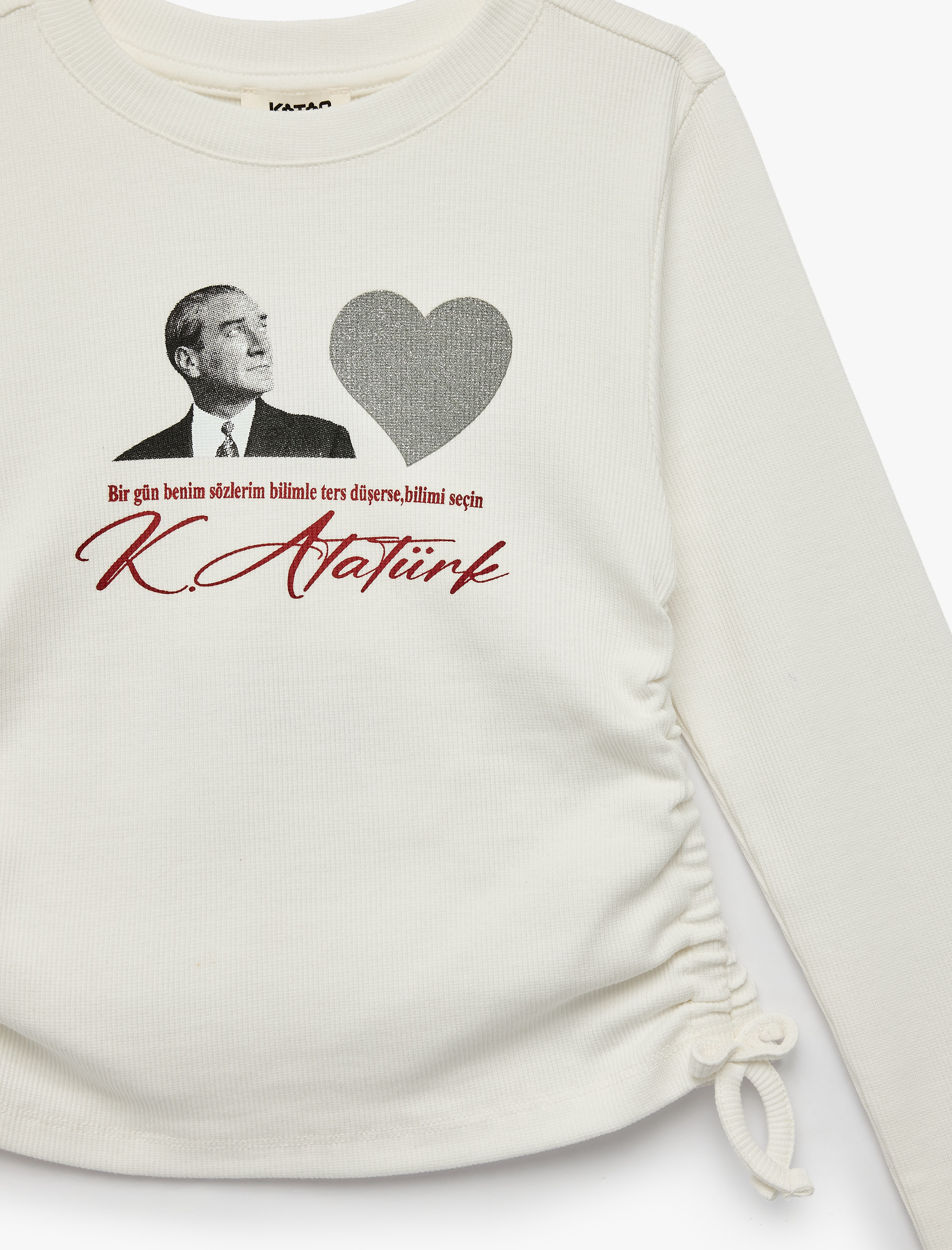 Kız Çocuk Atatürk Baskılı Büzgü Detaylı Slim Fit Bisiklet Yaka Uzun Kollu Pamuklu Tişört