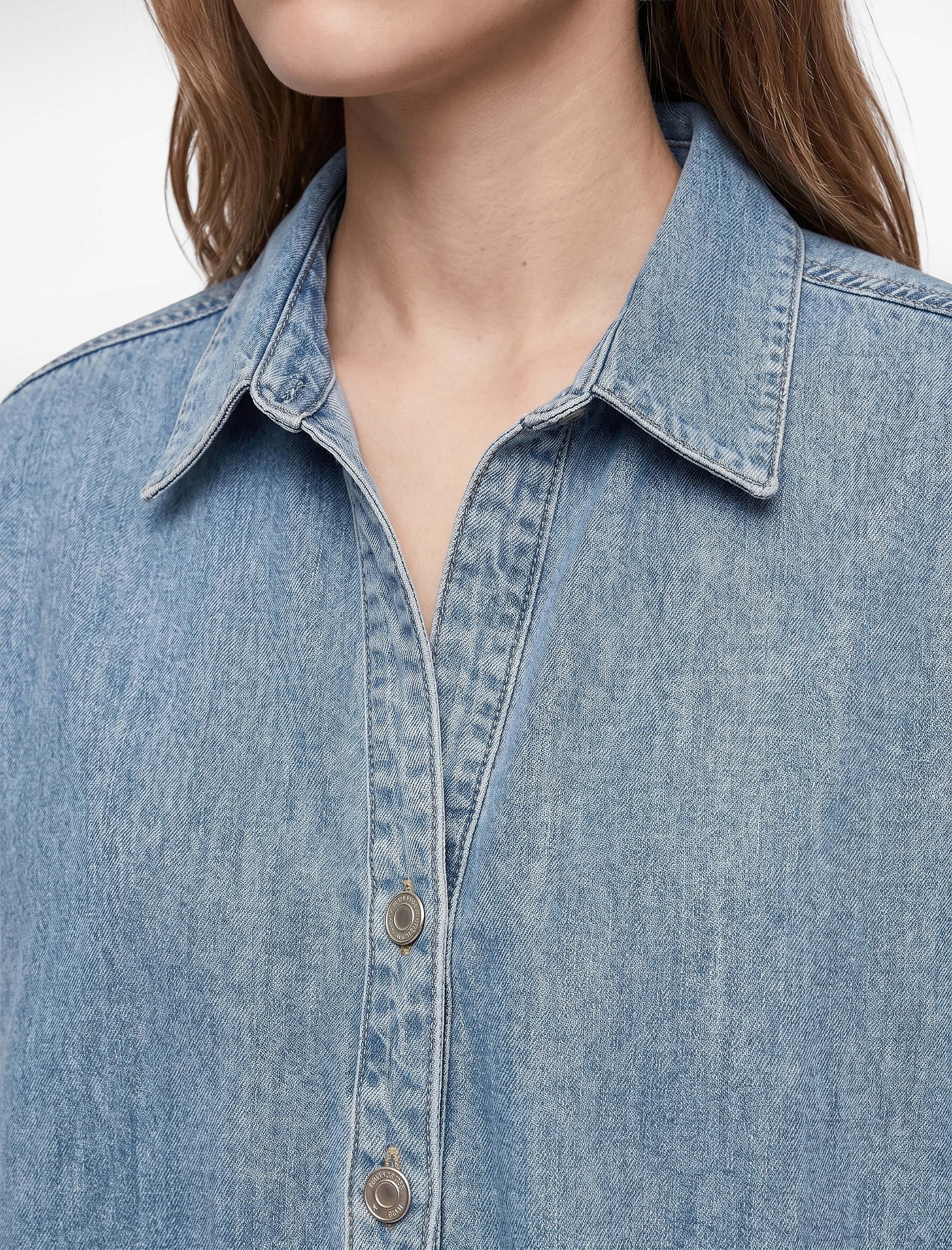   Oversize V Yaka Pamuklu Yarım Kollu Jean Gömlek