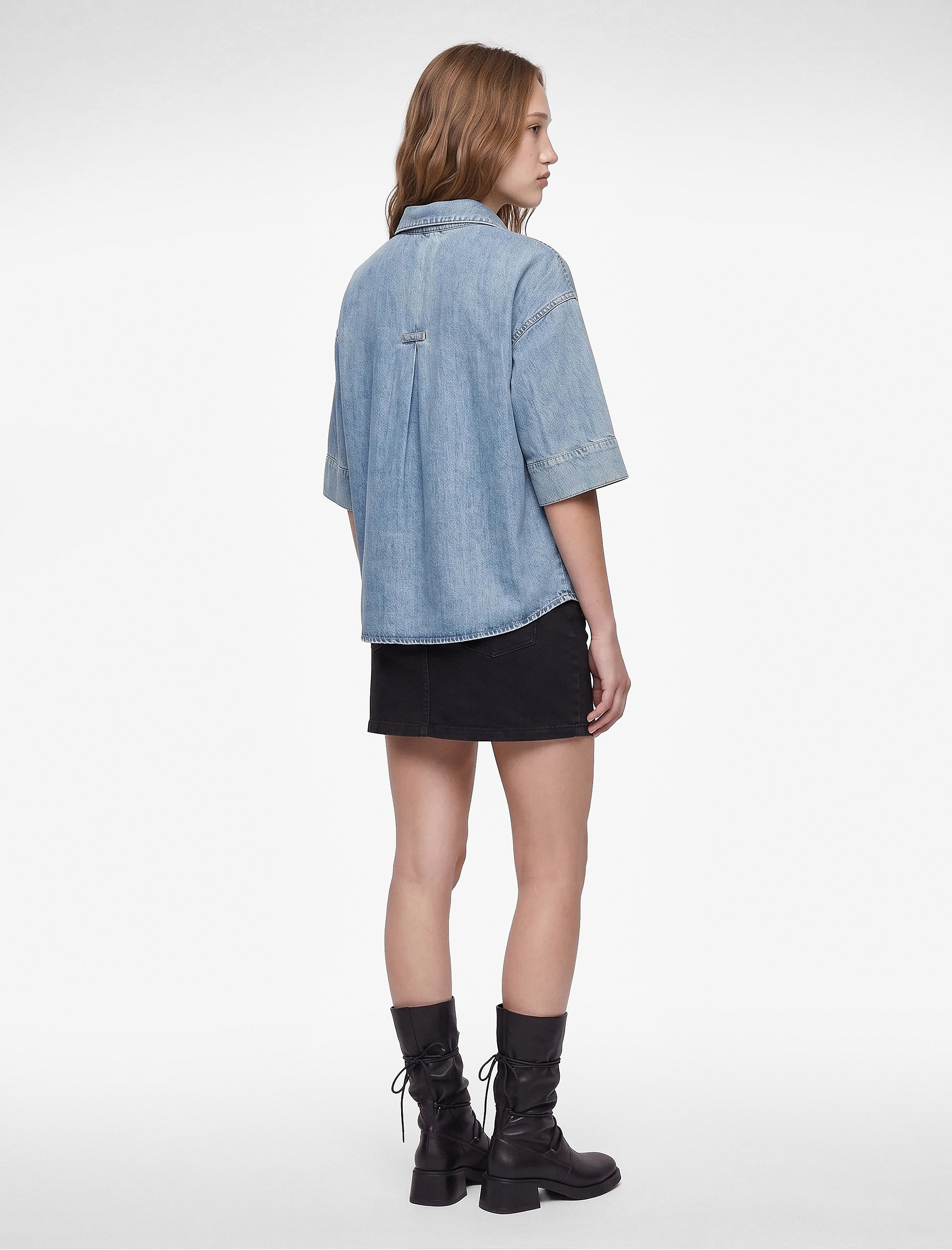   Oversize V Yaka Pamuklu Yarım Kollu Jean Gömlek