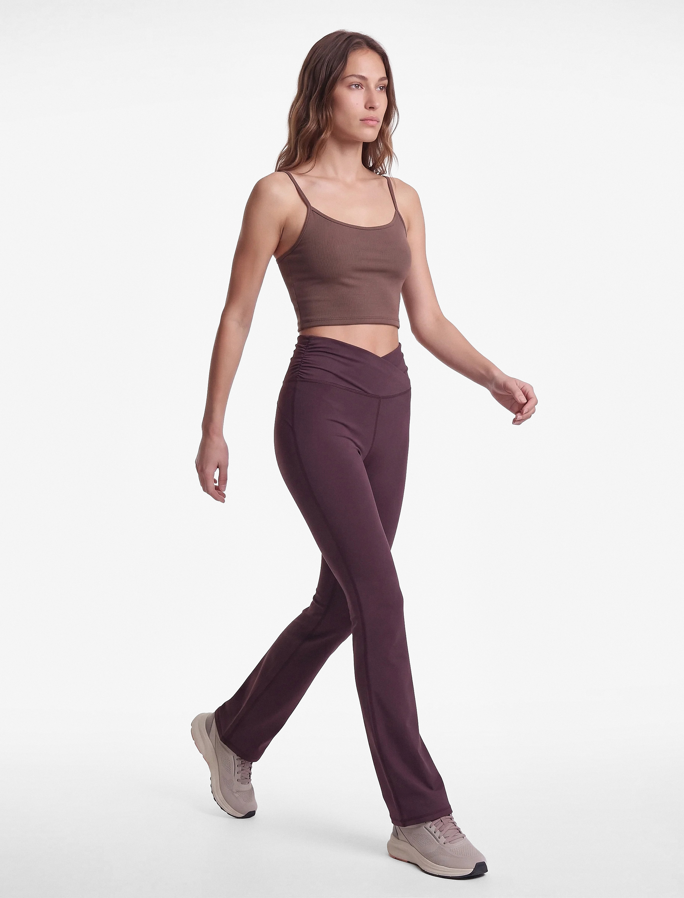   Slim Fit Yüksek Bel Büzgülü İspanyol Paça Spor Tayt
