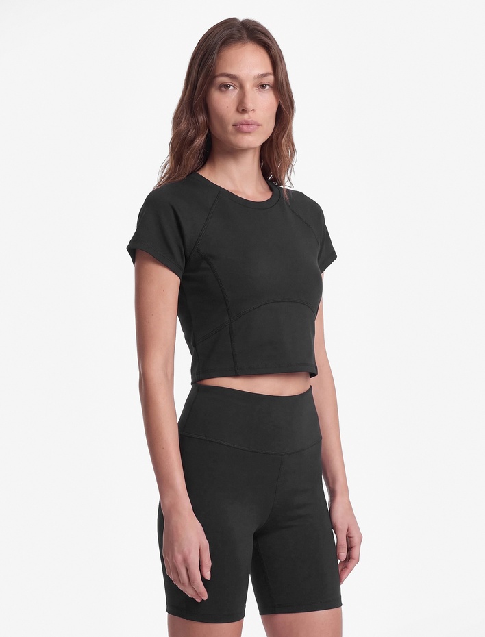  Slim Fit Dikiş Detaylı Kısa Kollu Bisiklet Yaka Crop Spor Tişört