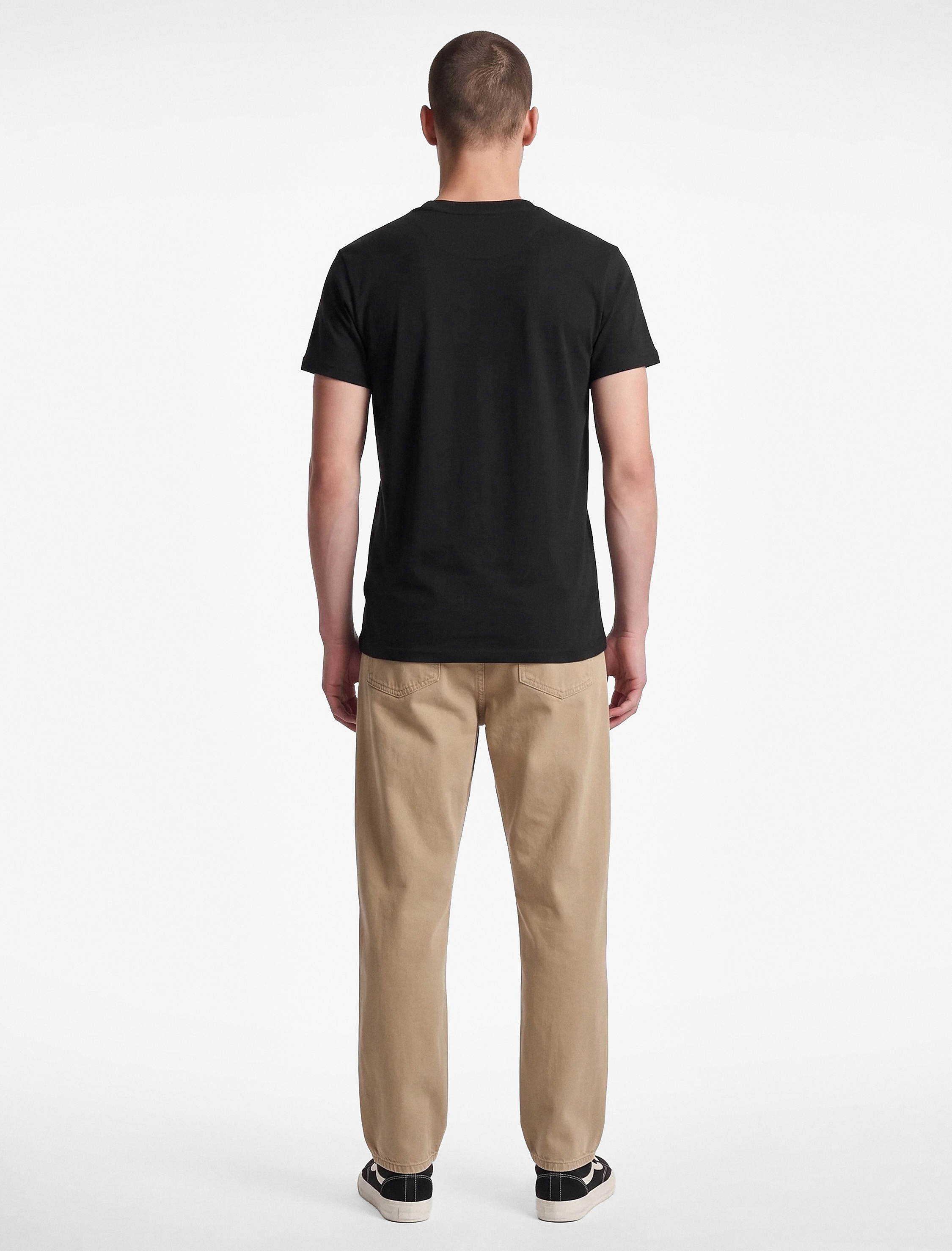  Pamuklu Kısa Kollu Bisiklet Yaka Basic Slim Fit Tişört