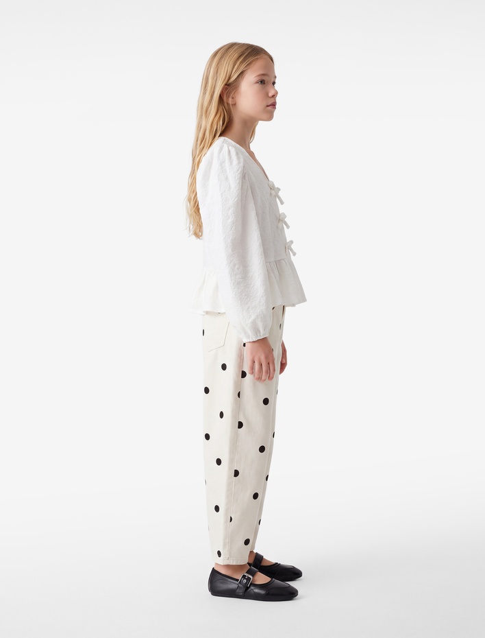 Kız Çocuk Fiyonklu Dokulu V Yaka Balon Kollu Bluz