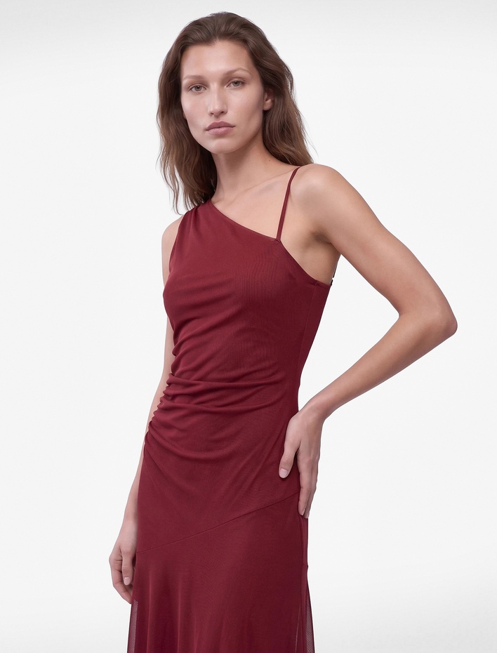  Slim Fit İnce Askılı Tek Omuz Asimetrik Kesim Fularlı Tül Midi Elbise