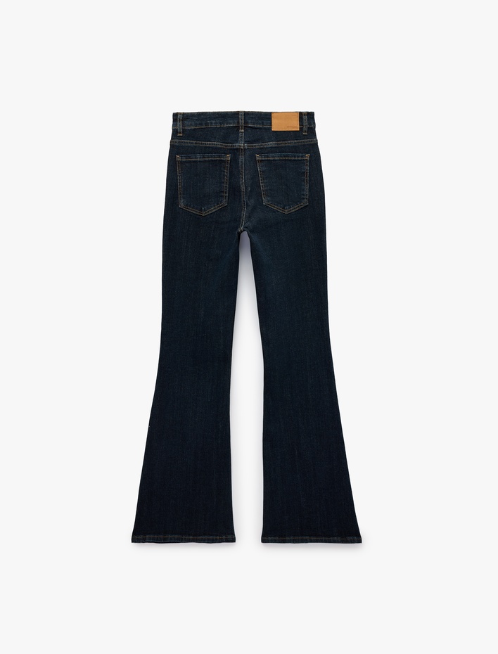  Pamuklu Dar Kesim Düğmeli Cepli İspanyol Paça Denim Pantolon - Flare Jeans