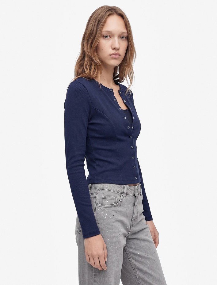  Pamuklu Slim Fit Bisiklet Yaka Uzun Kollu Düğmeli Triko Hırka