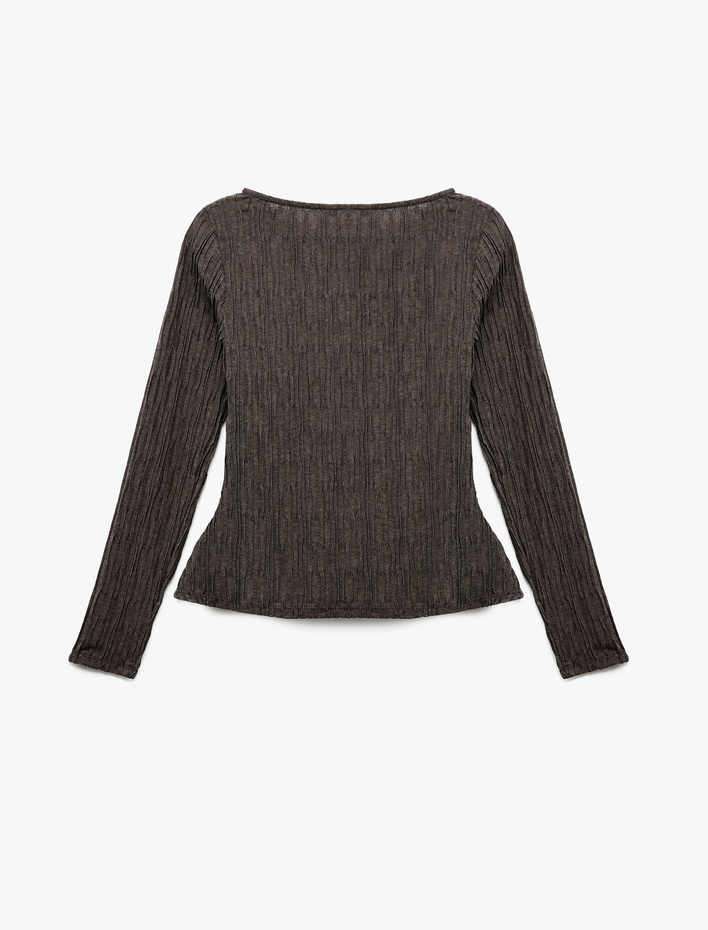  Slim Fit Bürümcük Kumaş Uzun Kollu Kayık Yaka Peplum Tişört