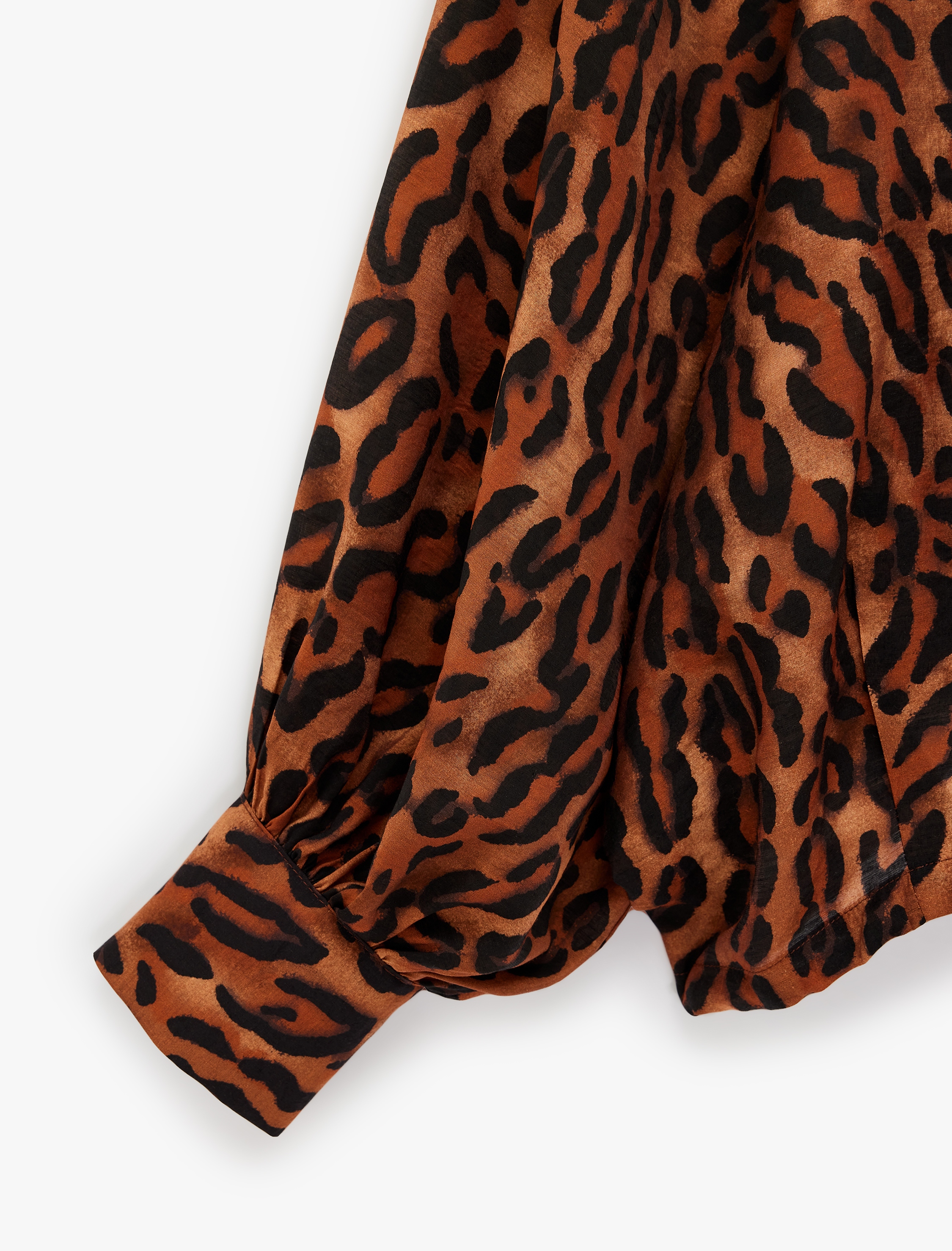   Uzun Kollu Leopar Desenli Dik Yaka Oversize Gömlek
