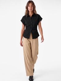 Pamuklu Slim Fit Klasik Yaka Peplum Kesim Kısa Kollu Poplin Gömlek