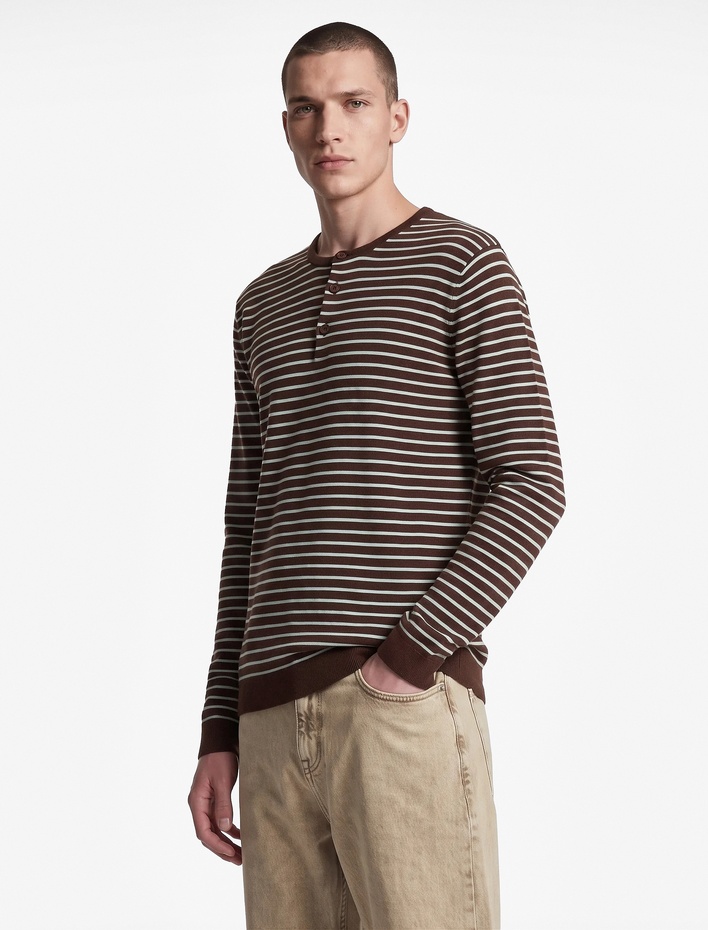  Regular Fit Uzun Kollu Çizgili Henley Yaka Triko Kazak