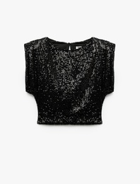 Slim Fit Pullu Payetli Bisiklet Yaka Kısa Yarasa Kol Abiye Bluz