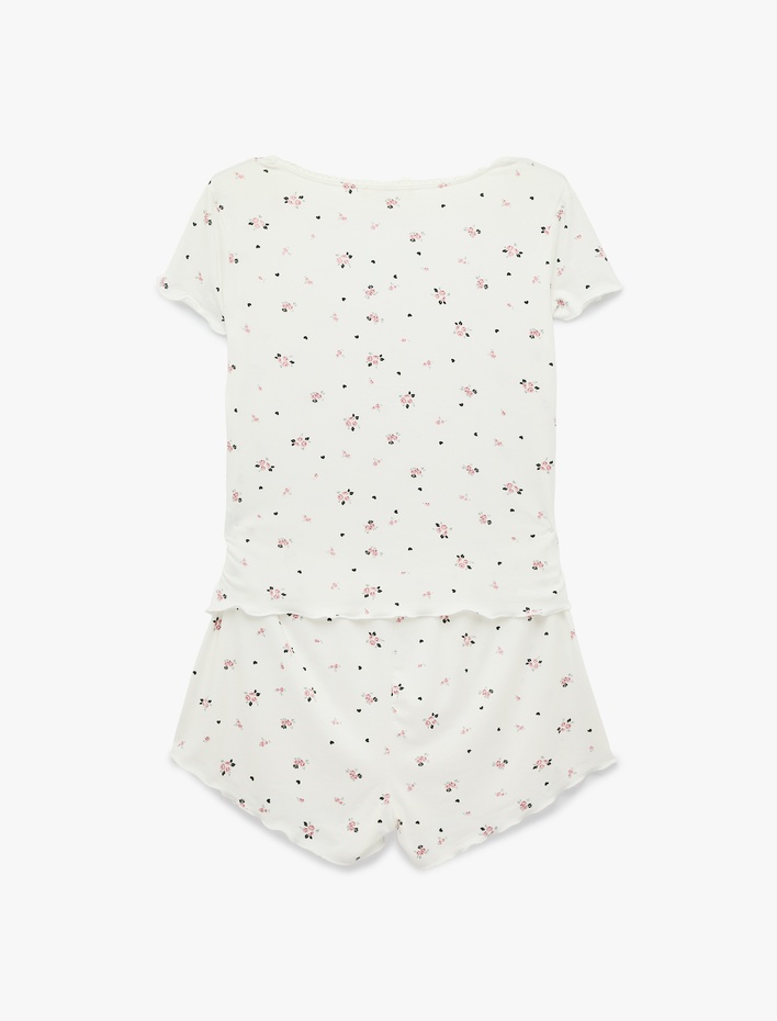  Çiçek Desenli Rahat Kalıp Kısa Kollu Dantel Detaylı Şortlu Pijama Takımı