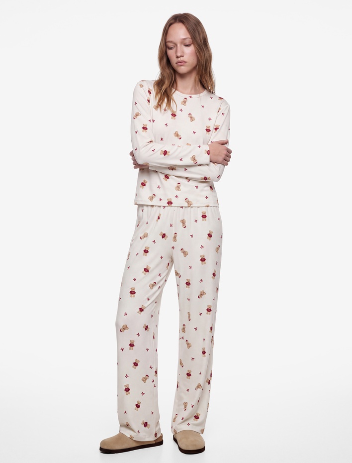  Rahat Kesim Uzun Kollu Bisiklet Yaka Ayıcık Baskılı Pijama Takımı