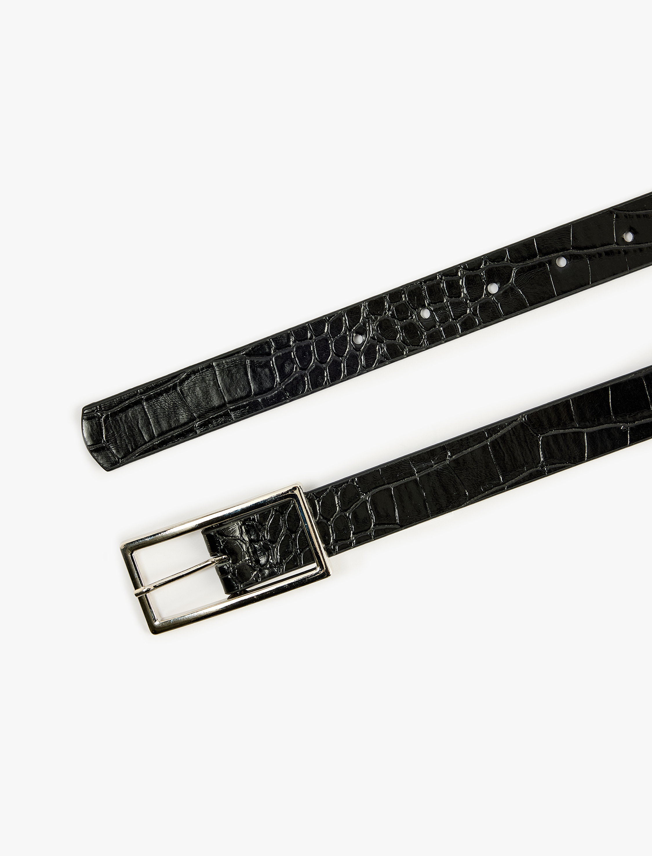  Kadın Metal Toka Detaylı Krokodil Görünümlü Suni Deri Kemer