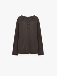 Pamuklu Uzun Reglan Kollu Düğmeli Oversize Henley Yaka Sweatshirt