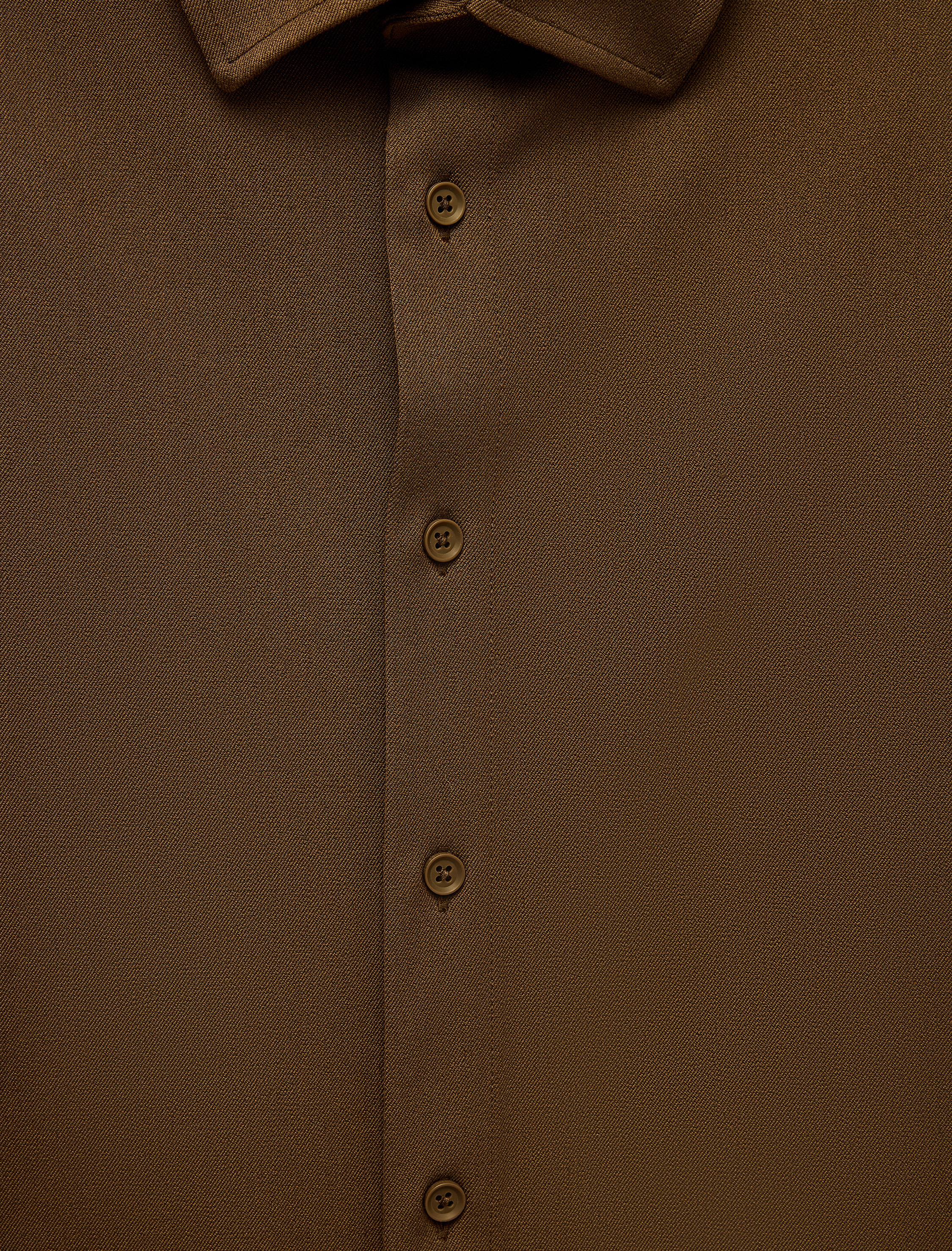   Regular Fit Viskon Karışımlı Klasik Yaka Düğmeli Uzun Kollu Gömlek