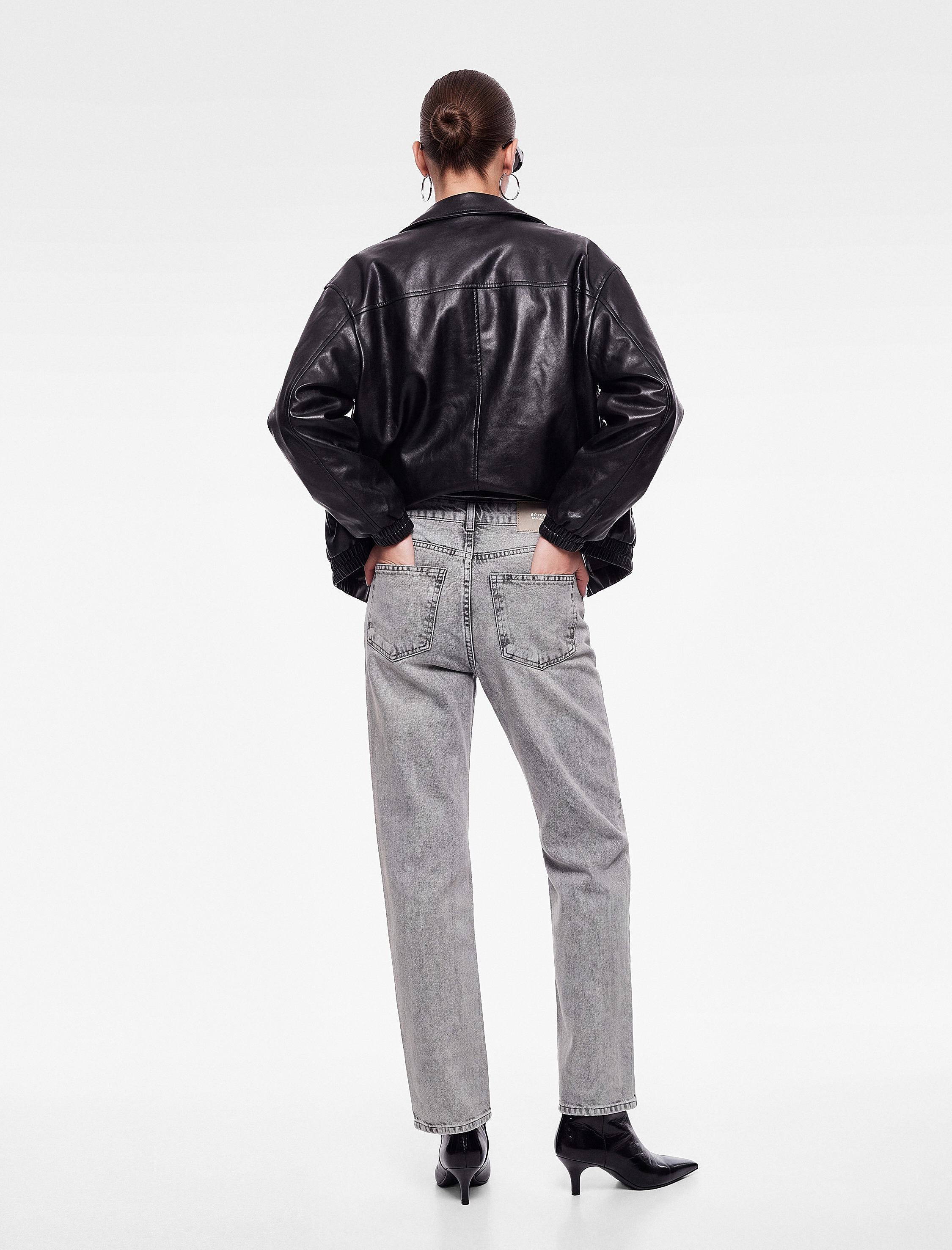   Koton X Selected by Melis Ağazat - Pamuklu Düğmeli Normal Bel Straight Fit Denim Pantolon