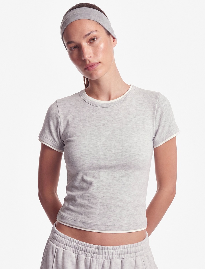  Modal Kumaş Slim Fit Biyeli Katmanlı Bisiklet Yaka Kısa Kollu Spor Tişört