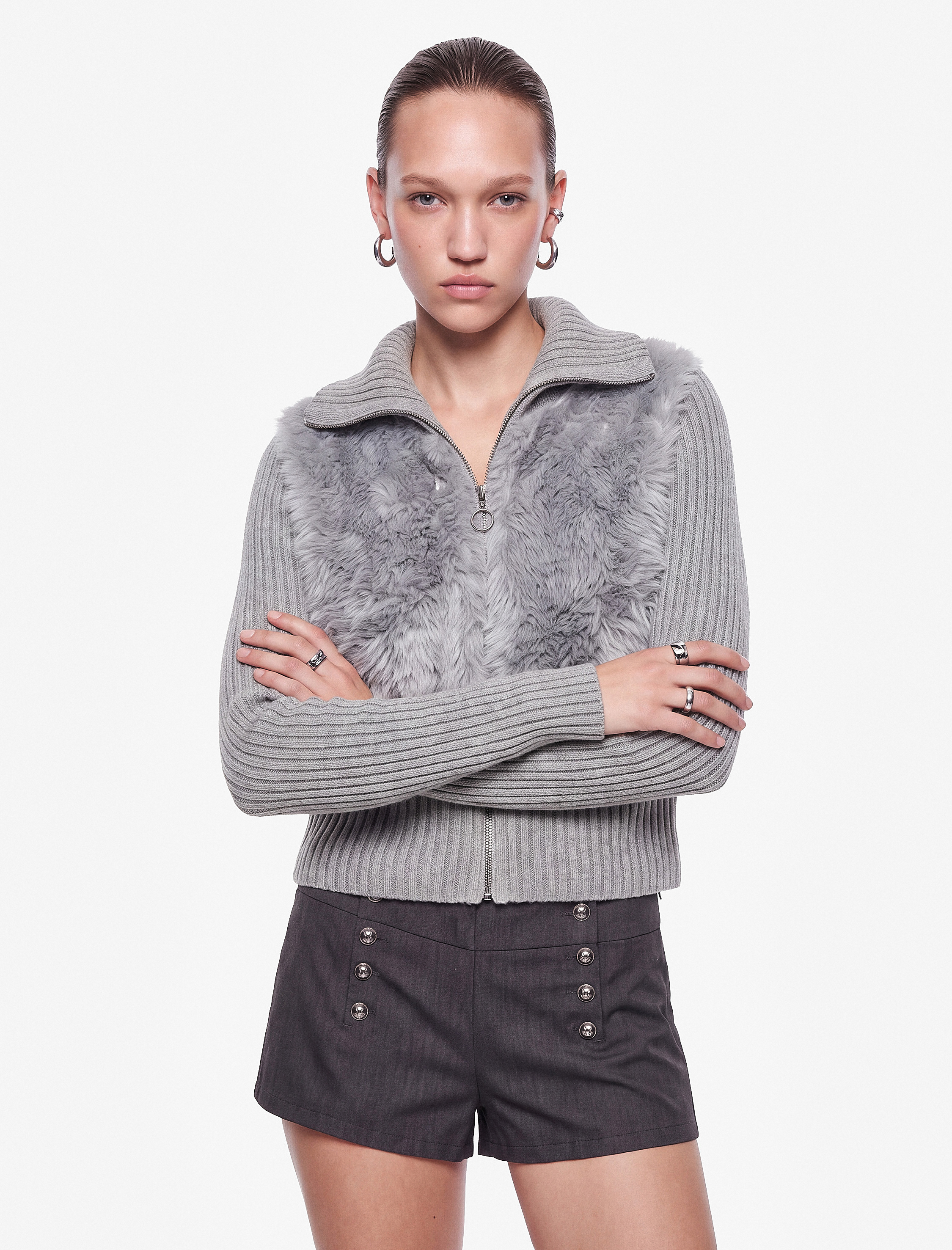   Slim Fit Triko Dik Yaka Fermuarlı Suni Kürk Hırka