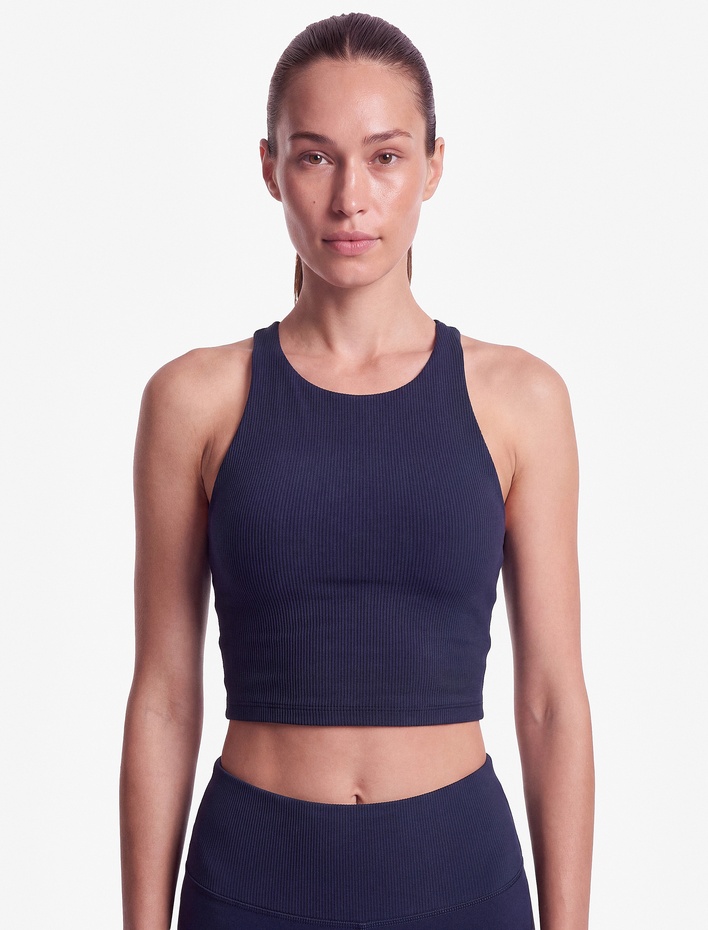  Slim Fit Kaplı Kolsuz Askılı Sırt Detaylı Sporcu Sütyeni