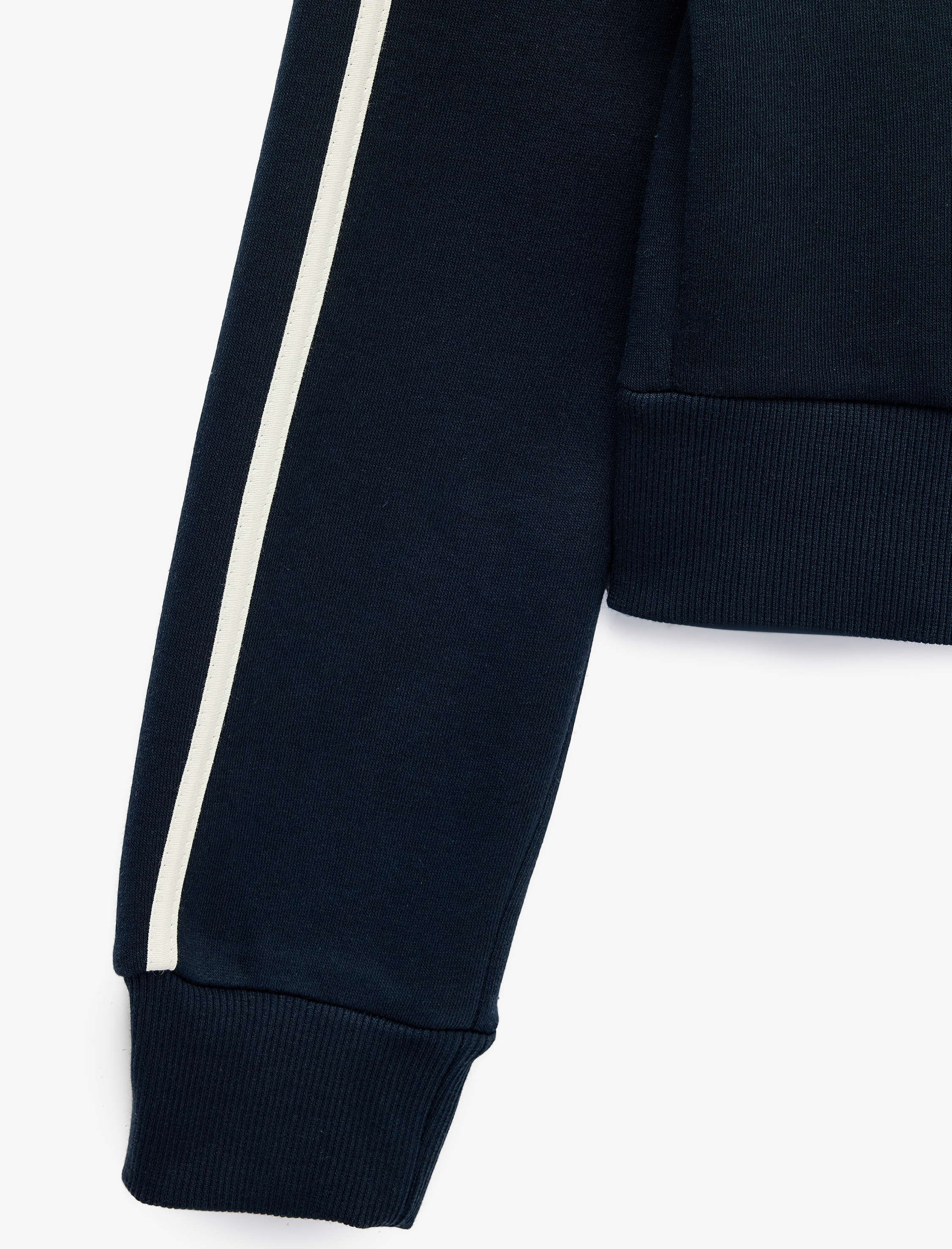   Slim Fit Biyeli Dik Yaka Fermuarlı Uzun Kollu Crop Sweatshirt