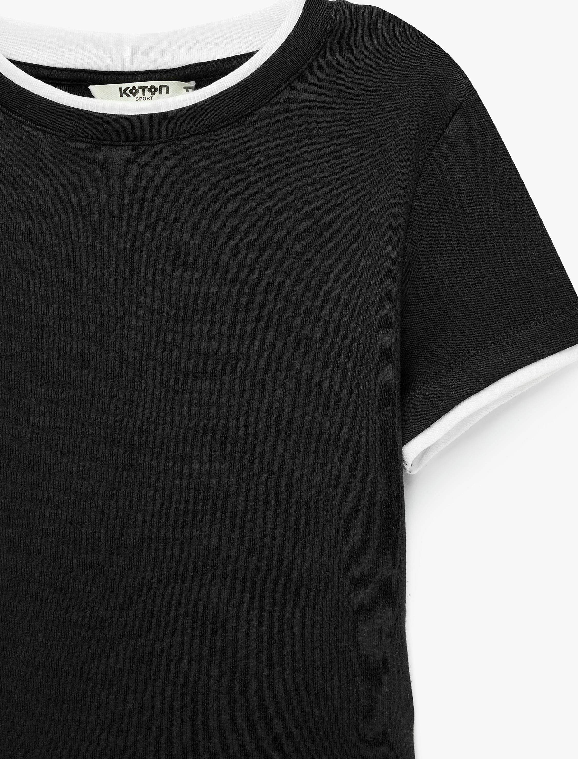   Biyeli Slim Fit Modal Kumaş Kısa Kollu Bisiklet Yaka Spor Tişört