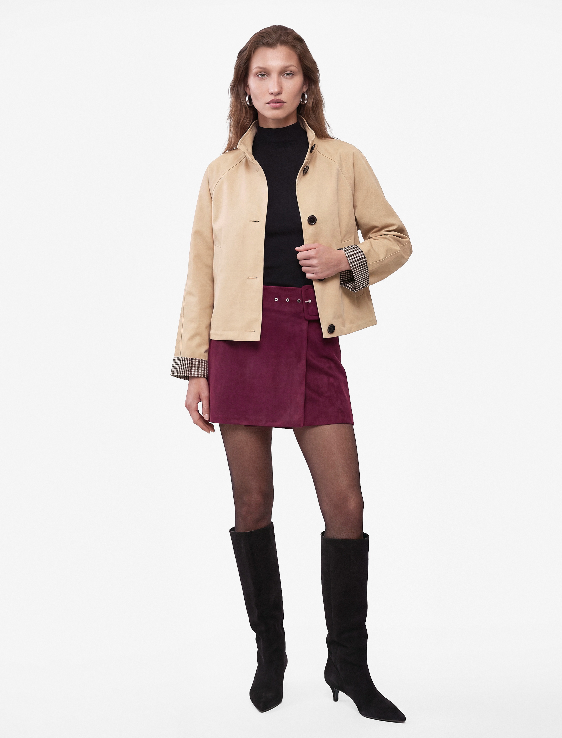   Kemerli Süet Görünümlü Mini Kruvaze Şort Etek
