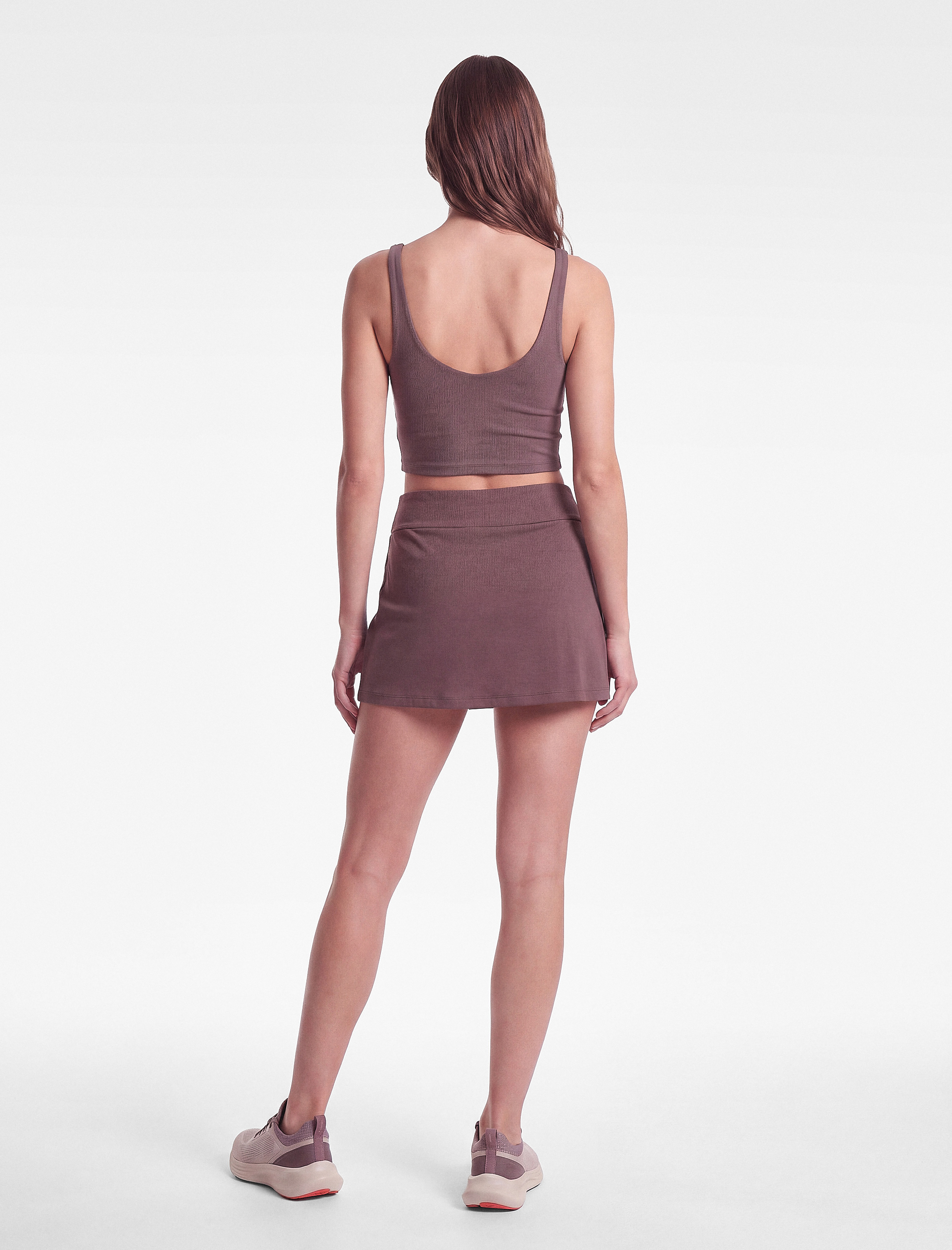   Slim Fit Kolsuz V Yaka Kaplı Sporcu Sütyeni