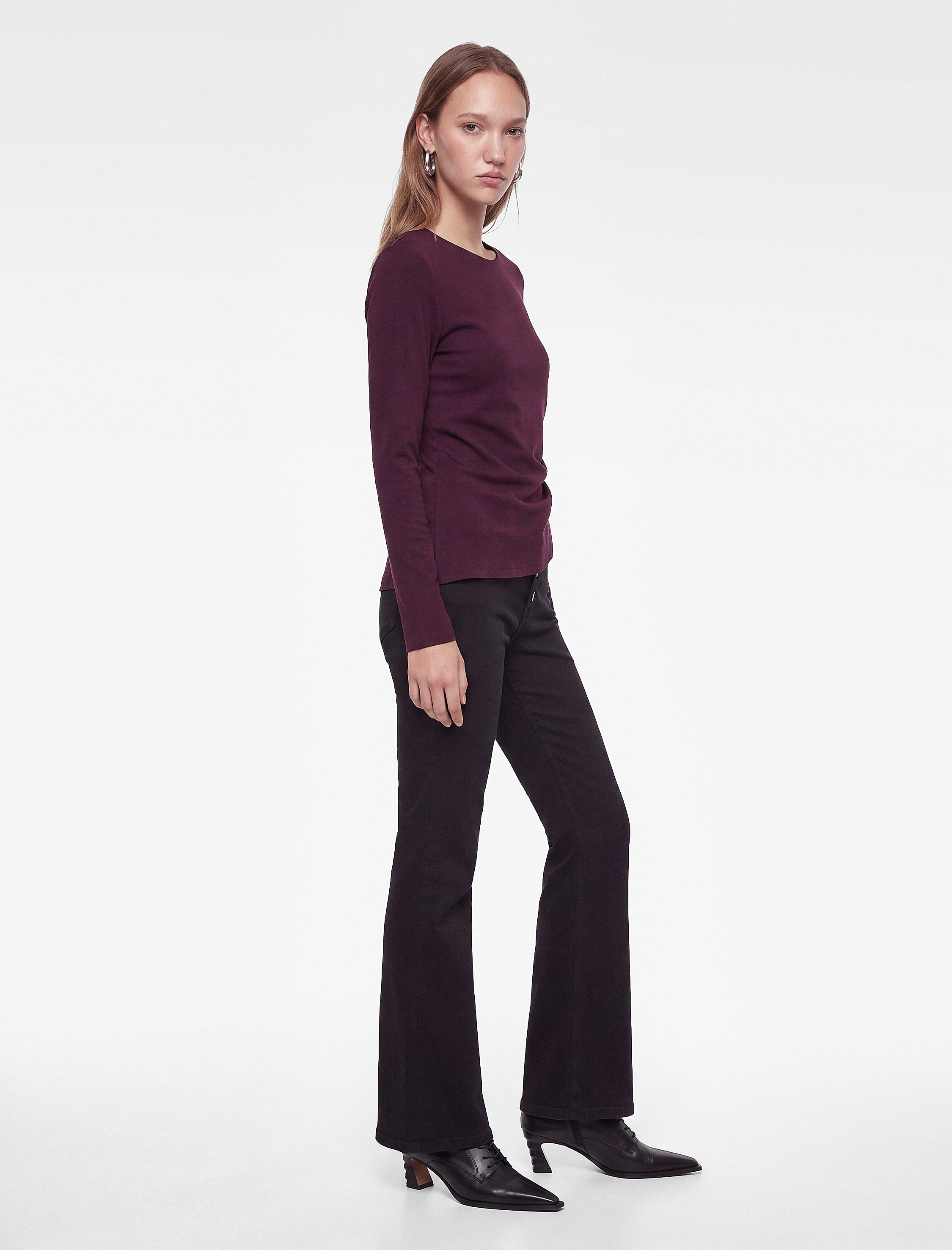   Büzgülü Slim Fit Bisiklet Yaka Asimetrik Uzun Kollu Bluz