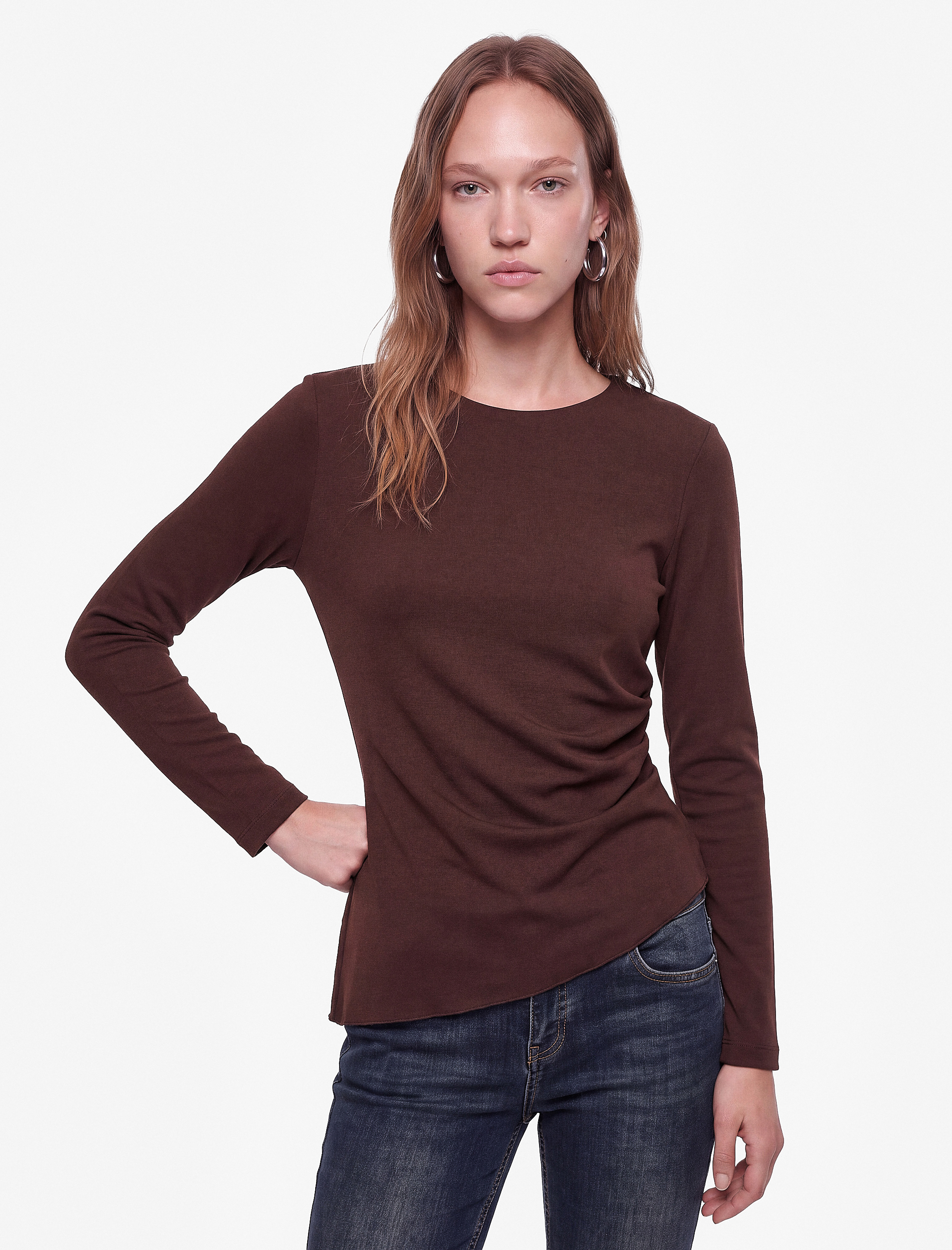   Büzgülü Slim Fit Bisiklet Yaka Asimetrik Uzun Kollu Bluz