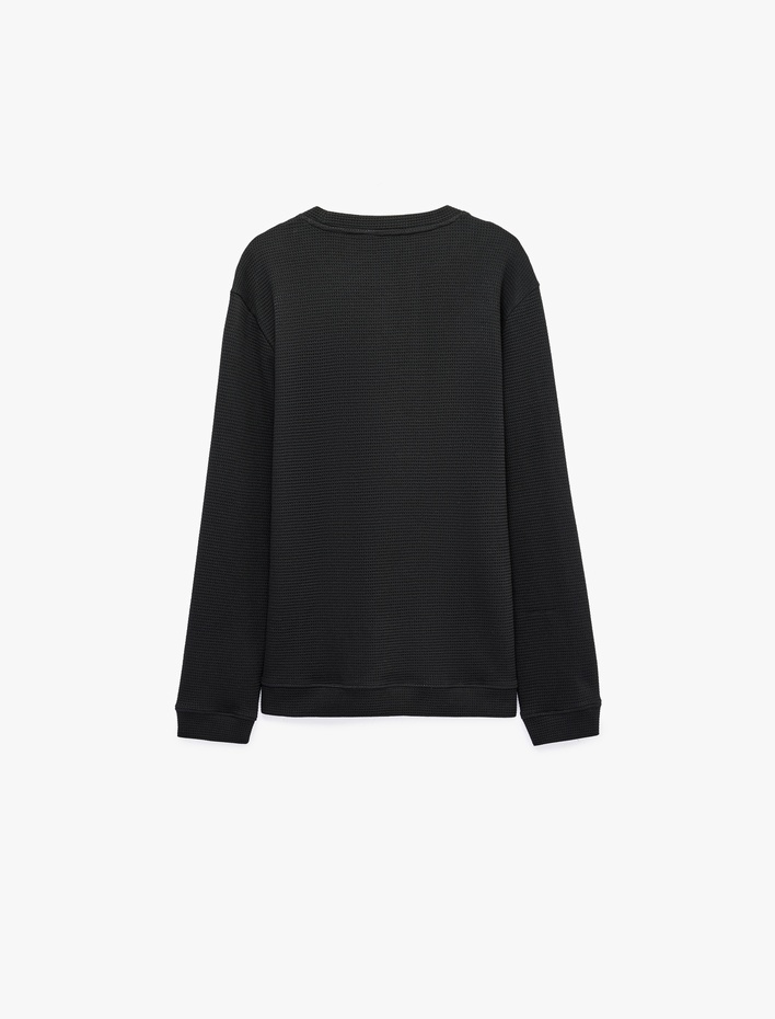  Pamuklu Uzun Kollu Dokulu Basic Bisiklet Yaka Sweatshirt
