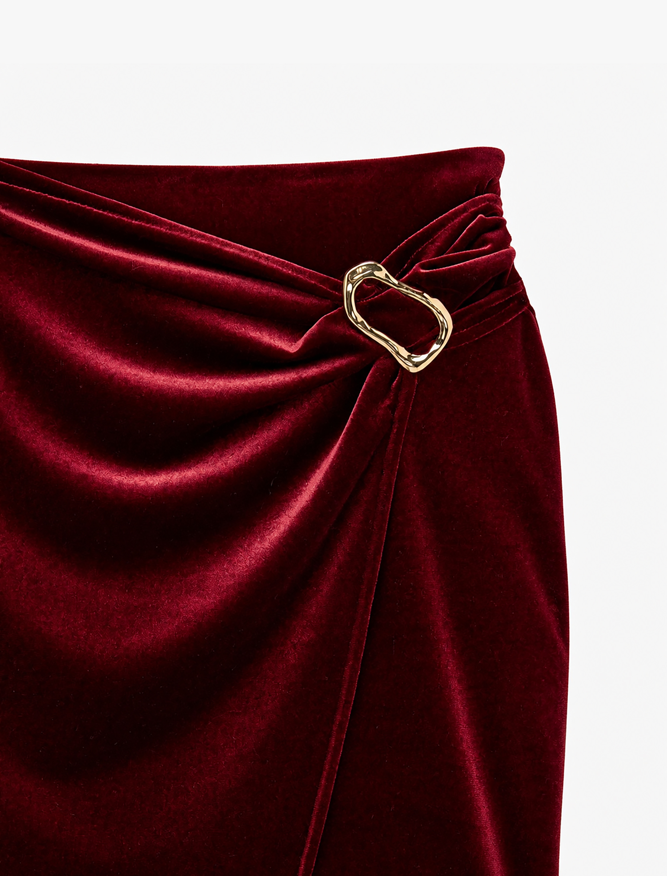  Slim Fit Aksesuarlı Yırtmaçlı Kruvaze Kadife Anvelop Midi Etek
