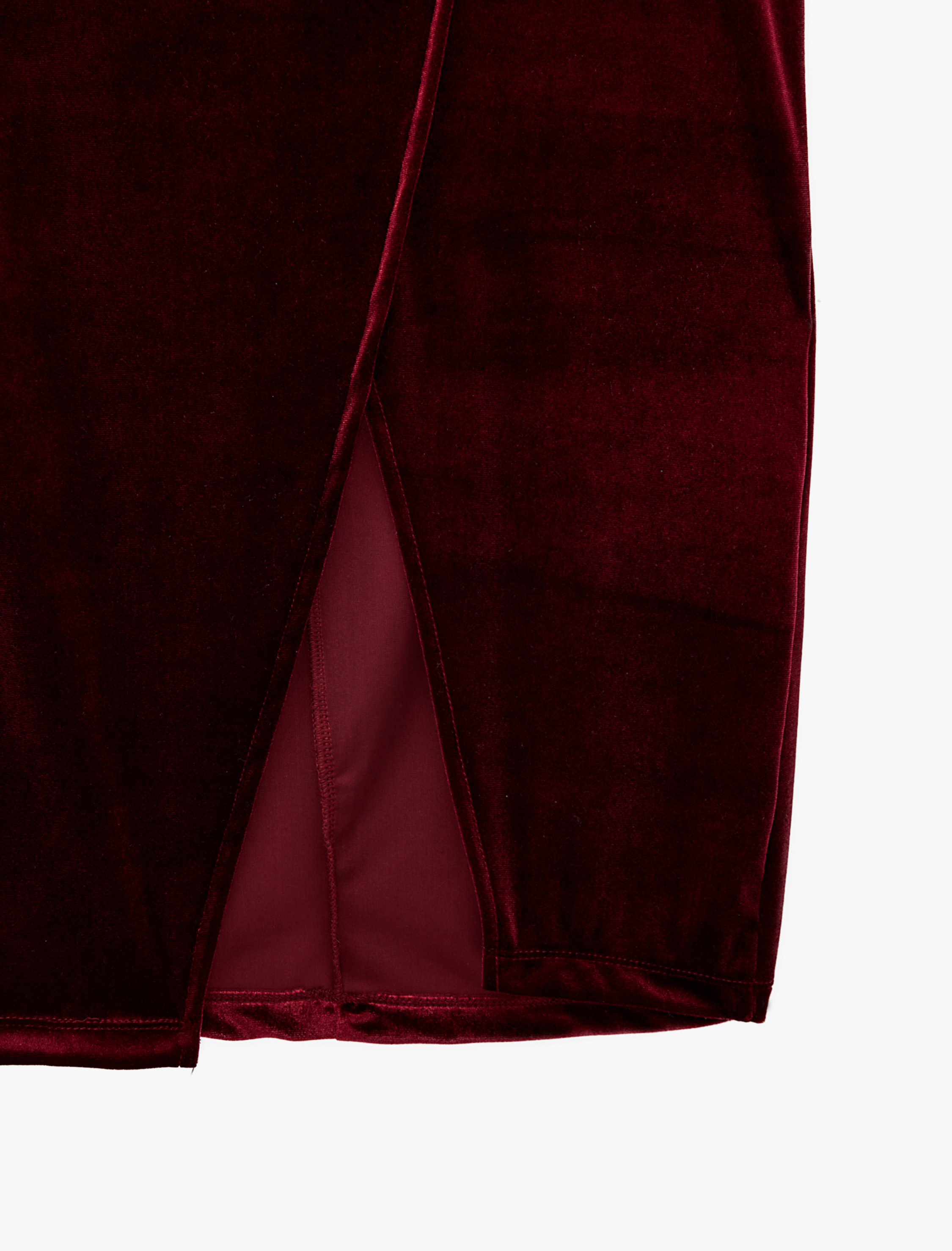   Slim Fit Aksesuarlı Yırtmaçlı Kruvaze Kadife Anvelop Midi Etek