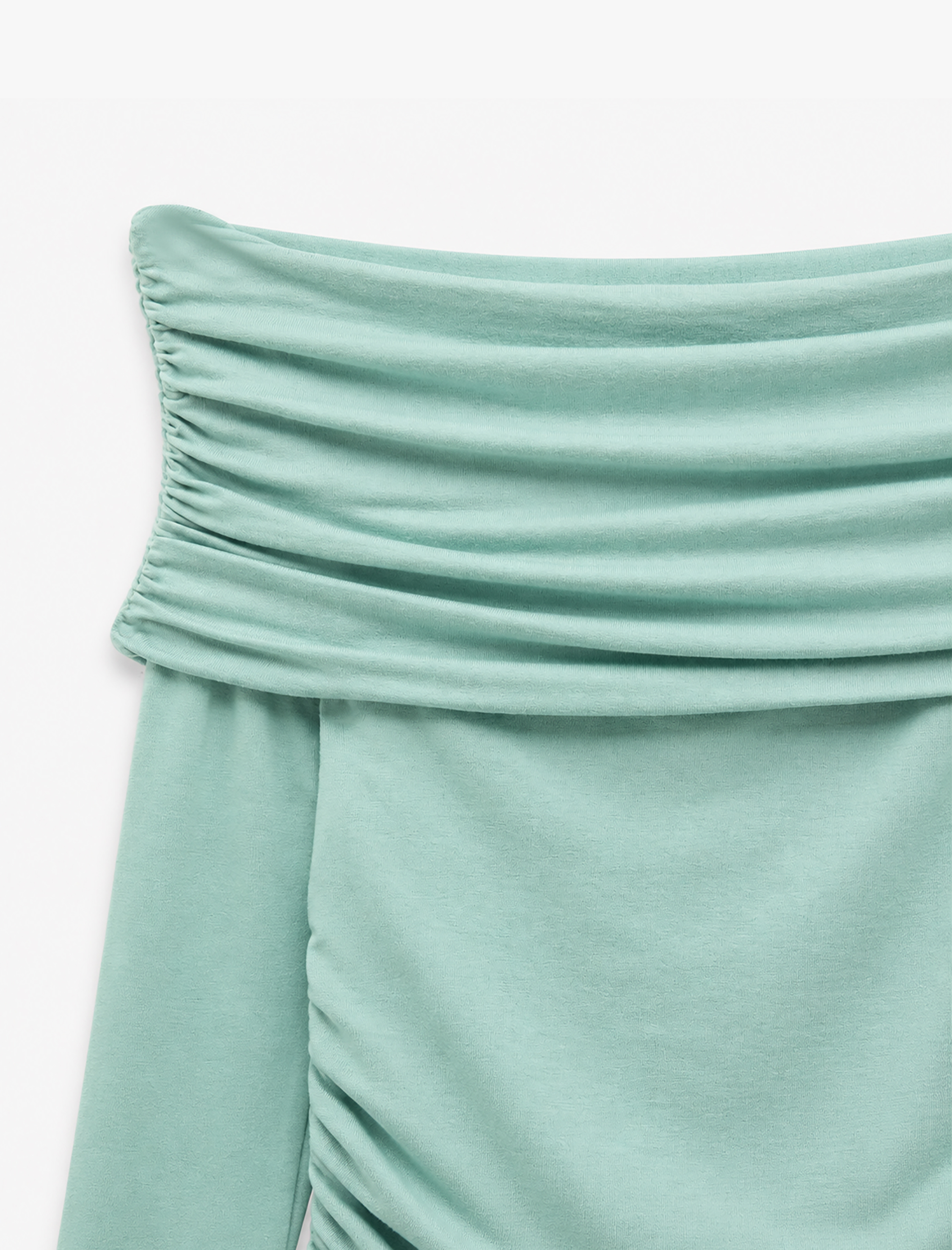   Slim Fit Drapeli Uzun Kollu Yün Karışımlı Omzu Açık Bluz