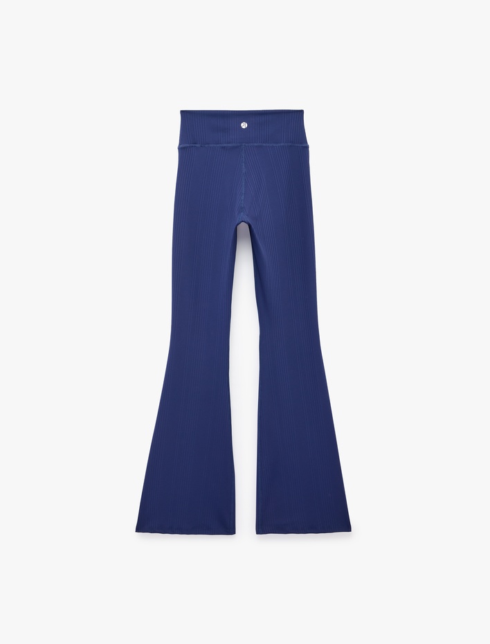  Dikiş Detaylı Slim Fit İspanyol Paça Spor Tayt