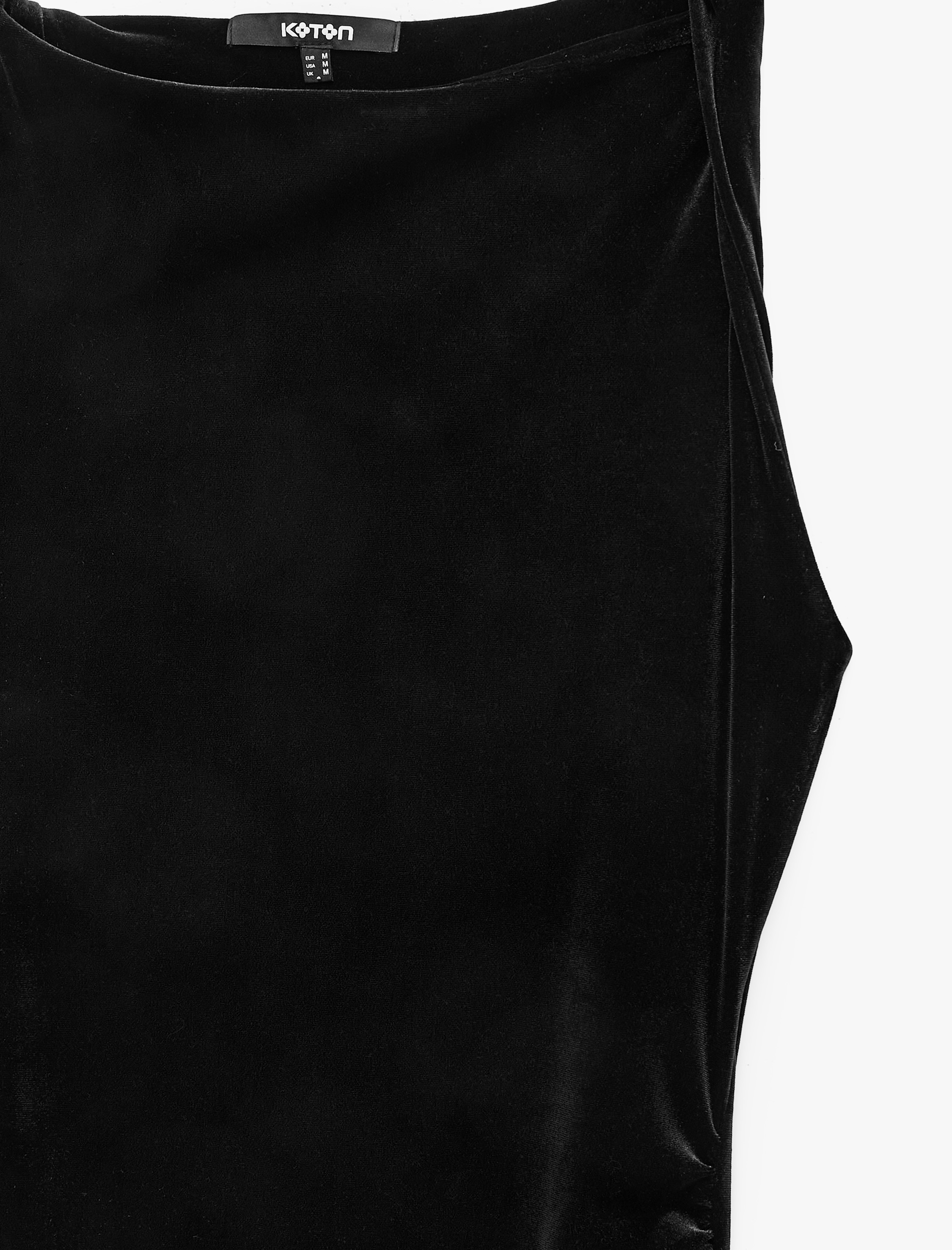   Slim Fit Yuvarlak Kayık Yaka Kolsuz Uzun Kadife Elbise