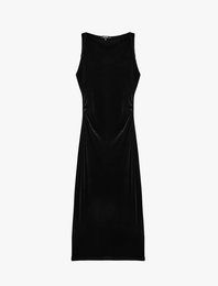 Slim Fit Yuvarlak Kayık Yaka Kolsuz Uzun Kadife Elbise