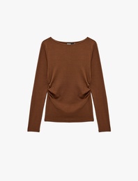 Pamuklu Slim Fit Geniş Yuvarlak Yaka Uzun Kollu Tişört