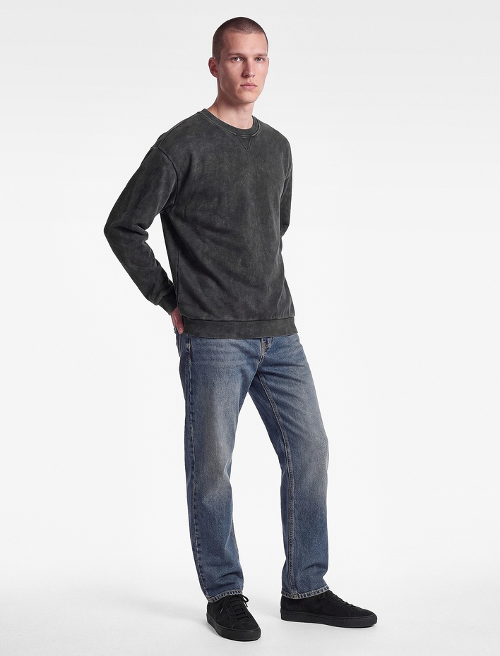  Uzun Kollu Üç İplik Şardonlu Bisiklet Yaka Yıkamalı Oversize Sweatshirt