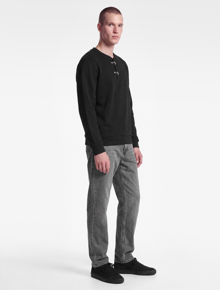  Uzun Kollu Süslü Kapamalı Üç İplik Şardonlu Bisiklet Yaka Sweatshirt
