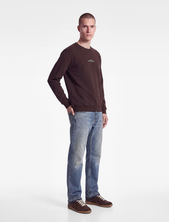  Uzun Kollu Üç İplik Şardonlu Nakışlı Bisiklet Yaka Sweatshirt