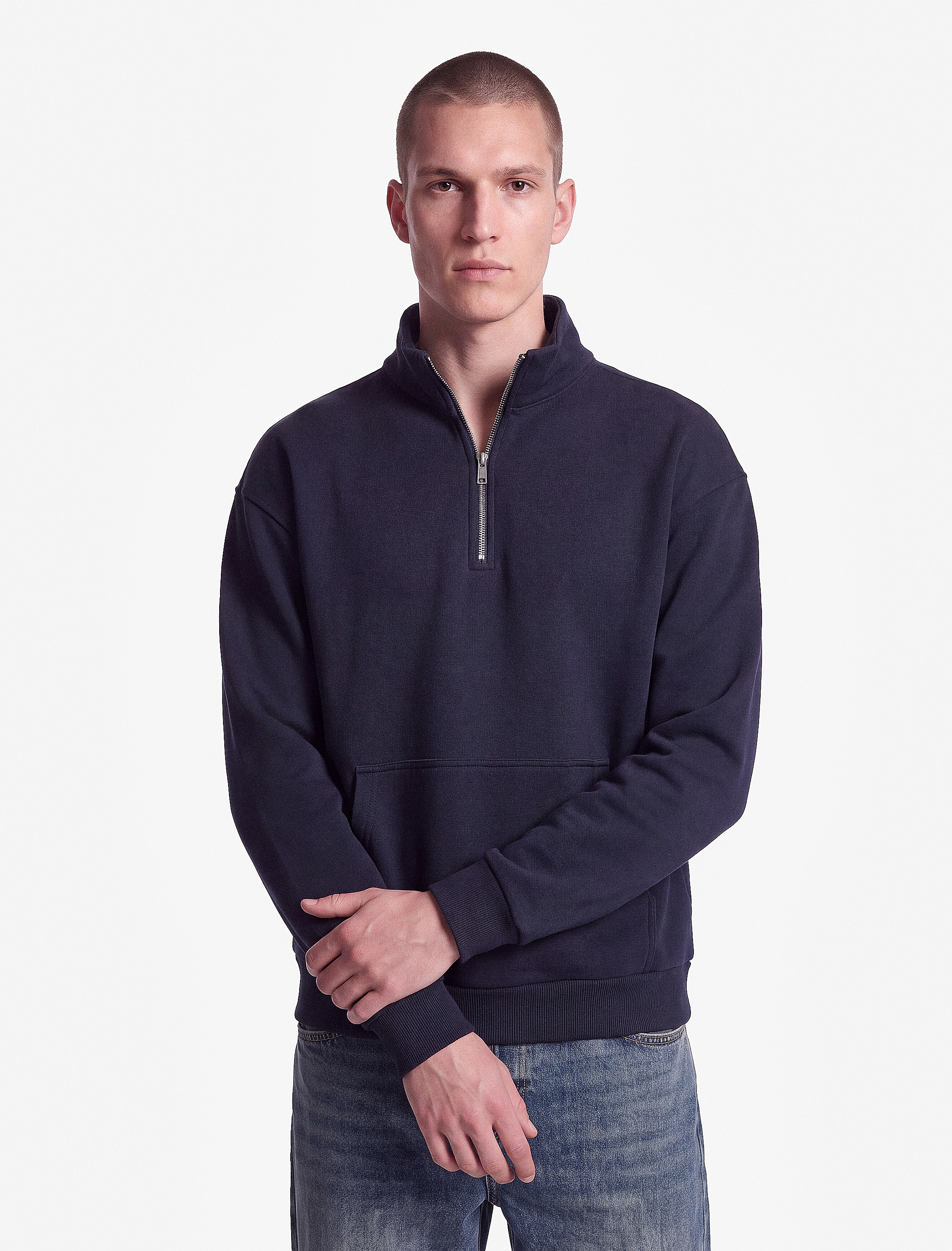   Uzun Kollu Üç İplik Şardonlu Yarım Fermuarlı Sweatshirt
