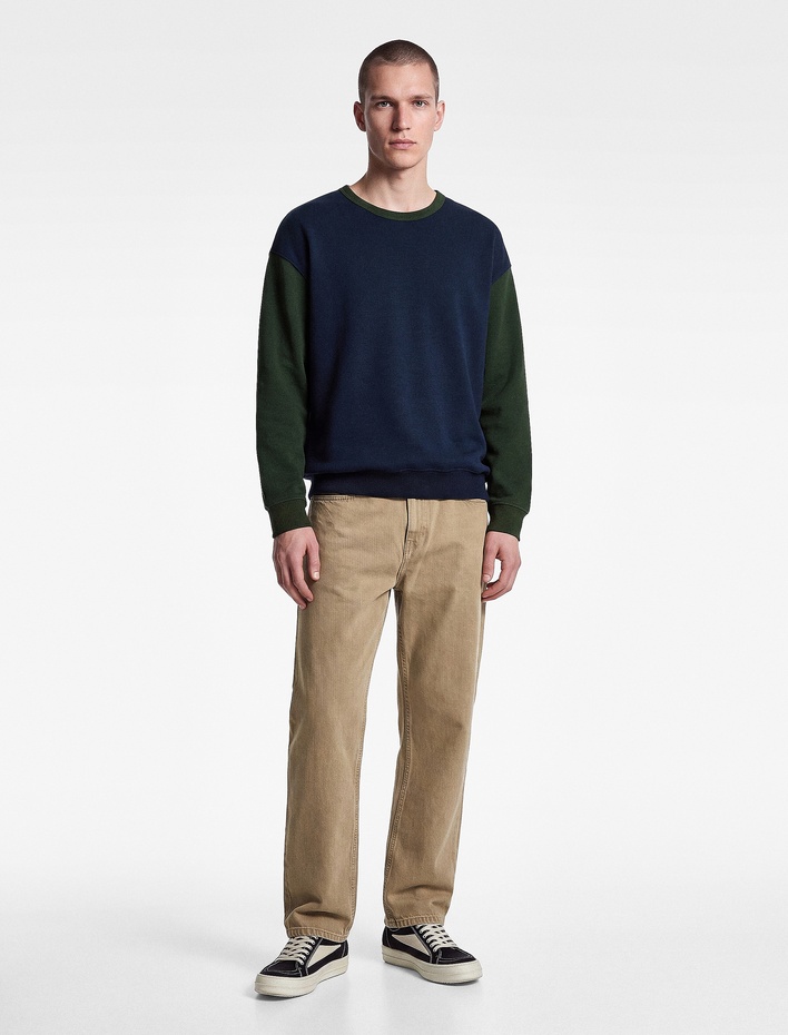  Renk Kontrastlı Uzun Kollu Bisiklet Yaka Sweatshirt
