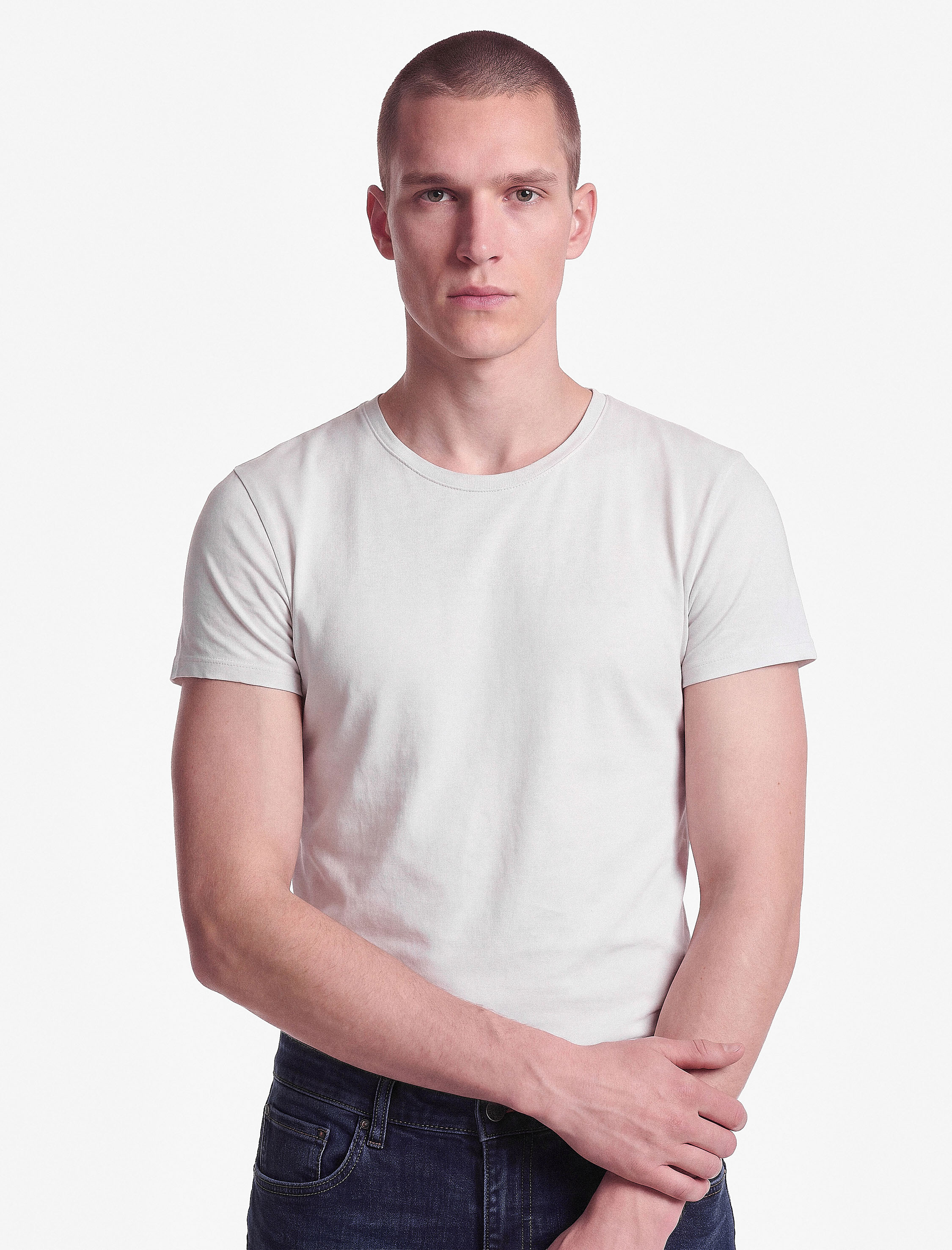   Kısa Kollu Bisiklet Yaka Basic Slim Fit Tişört