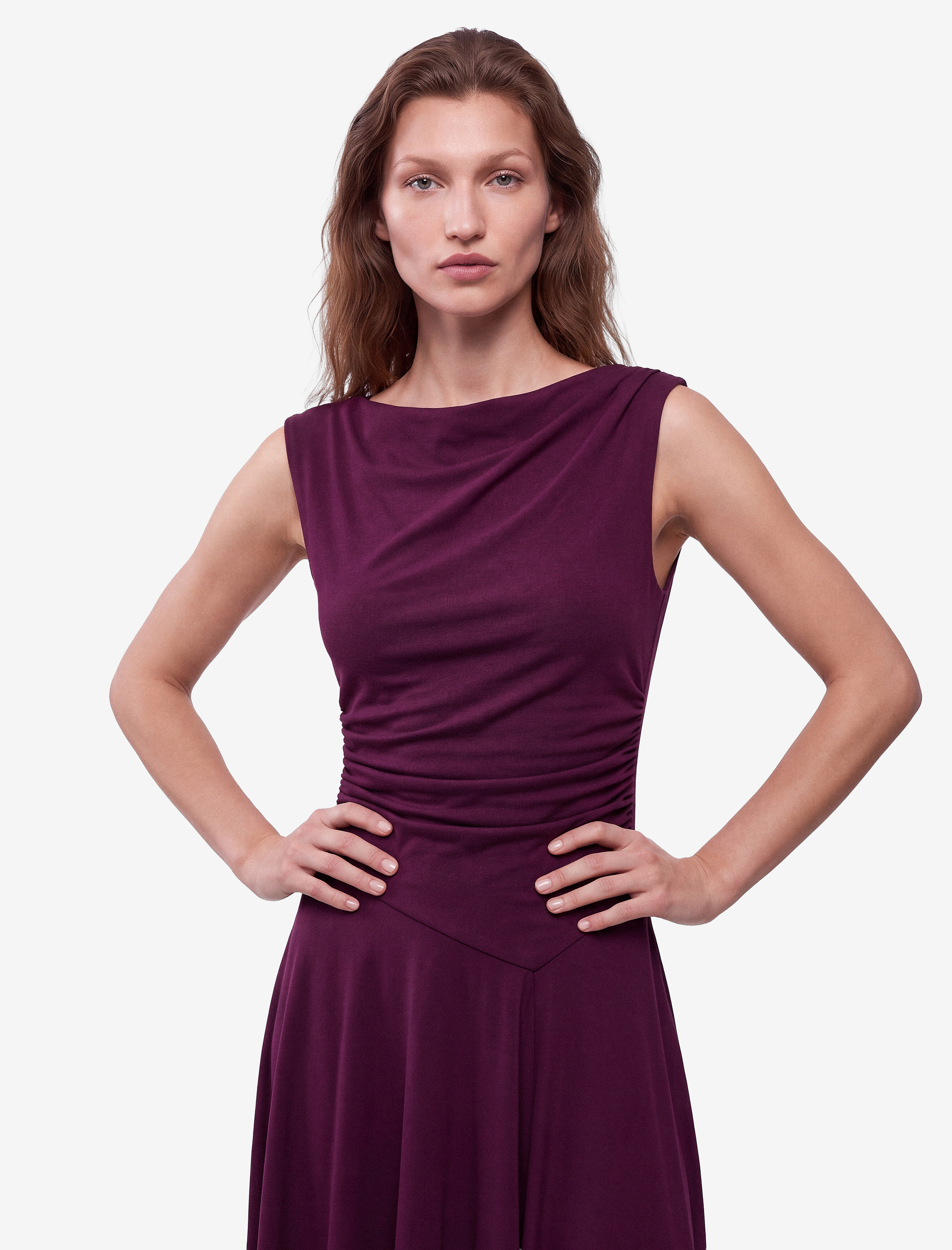   Kayık Yaka Kolsuz Mürdüm Rengi Midi Elbise Modal Kumaş Slim Fit Büzgülü Kloş Kesim