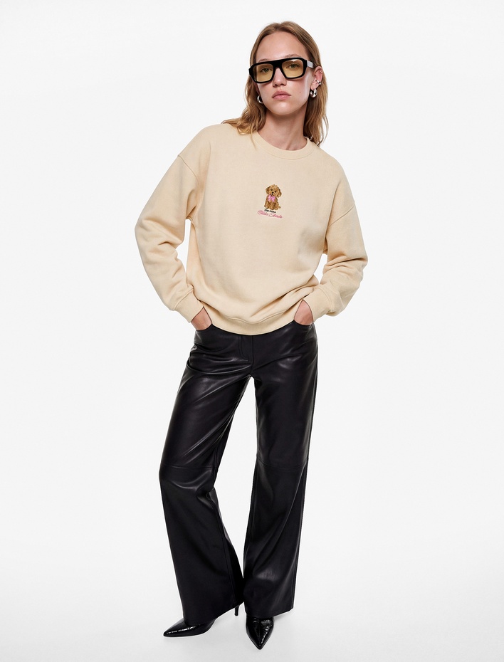  Köpek Nakışlı Rahat Kalıp Şardonlu Bisiklet Yaka Uzun Kollu Sweatshirt